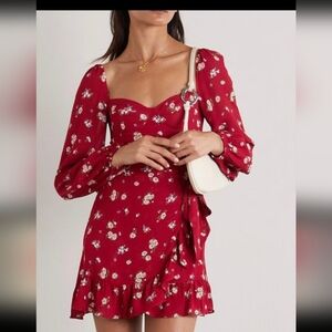 🌺 Billabong Red Floral Wrap Dress